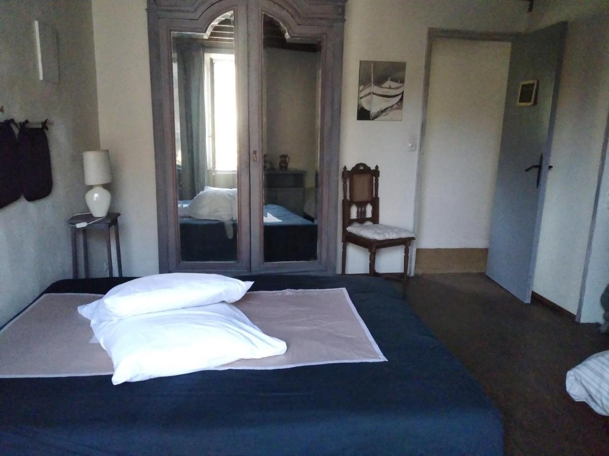 Qui Vivra Verra Bed & Breakfast Le Mesnil-Amey Exterior photo